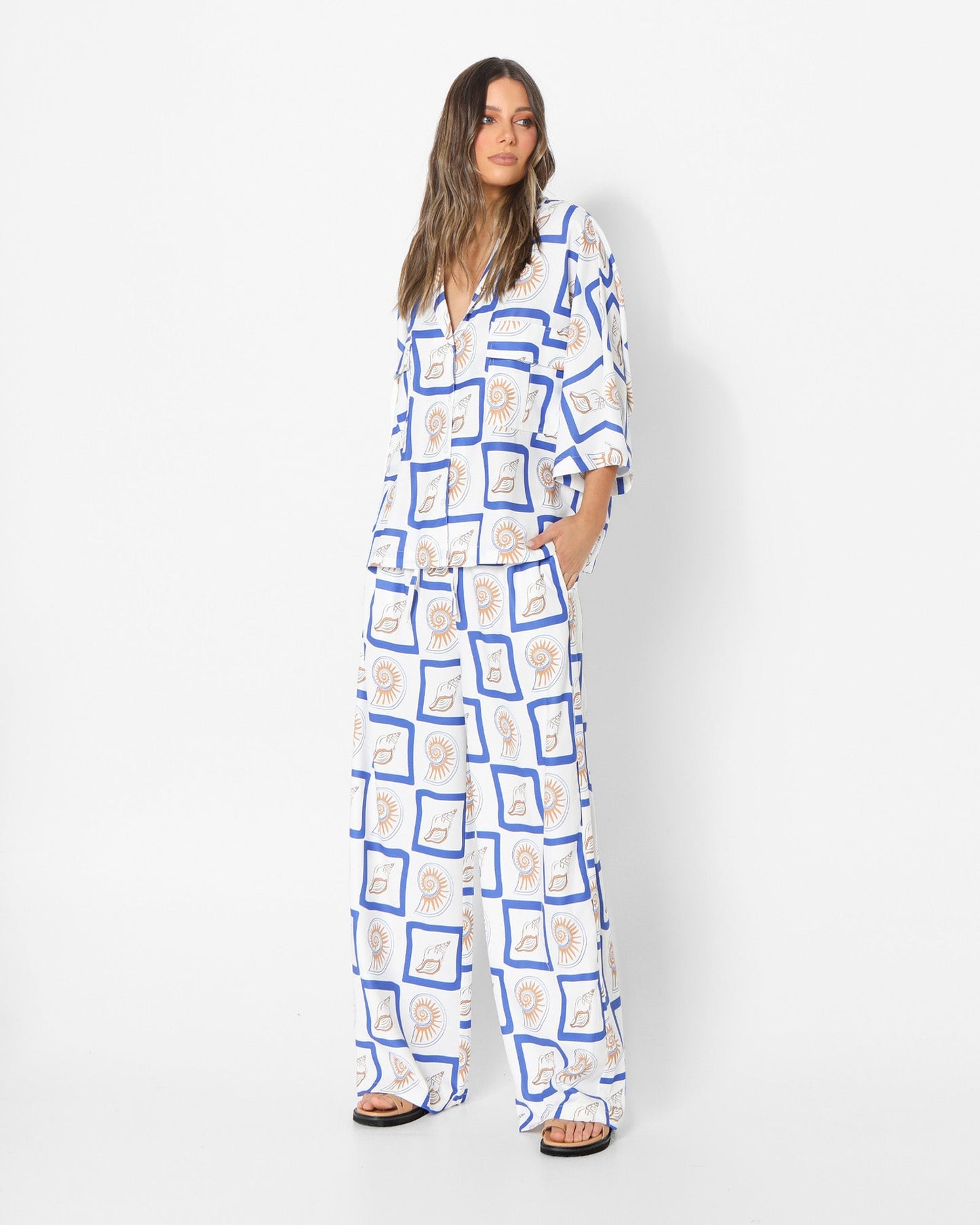 LOST IN LUNAR Zeni Pants Shell Print